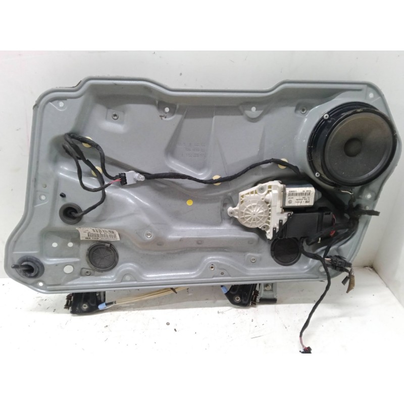 Recambio de elevalunas electrico delantero derecho para volkswagen golf iv (1j1) 1.8 t referencia OEM IAM 1J1959802D  