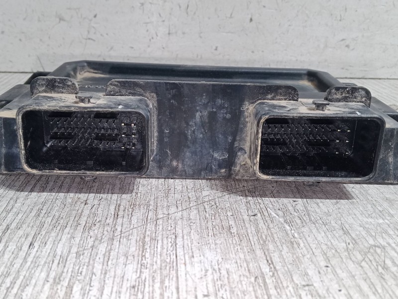 Recambio de centralita motor uce para peugeot partner furgoneta/monovolumen (5_, g_) 1.9 d referencia OEM IAM 9650359580  