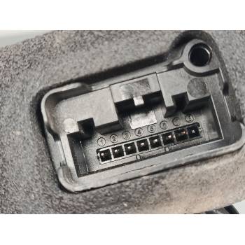 CERRADURA PUERTA TRASERA DERECHA 5TA839016L 