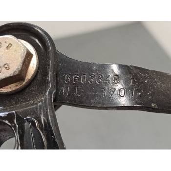 ANCLAJE CINTURON DELANTERO DERECHO 8l0858676 