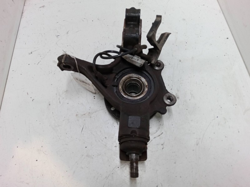 Recambio de mangueta delantera izquierda para peugeot partner tepee 1.6 hdi 90 referencia OEM IAM    Recambio de mangueta delantera izquierda para peugeot partner tepee 1.6 hdi 90 referencia OEM IAM