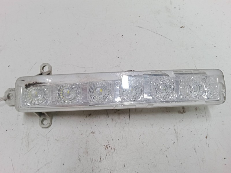 Recambio de faro luz diurna derecho para peugeot partner tepee 1.6 hdi 90 referencia OEM IAM    Recambio de faro luz diurna derecho para peugeot partner tepee 1.6 hdi 90 referencia OEM IAM