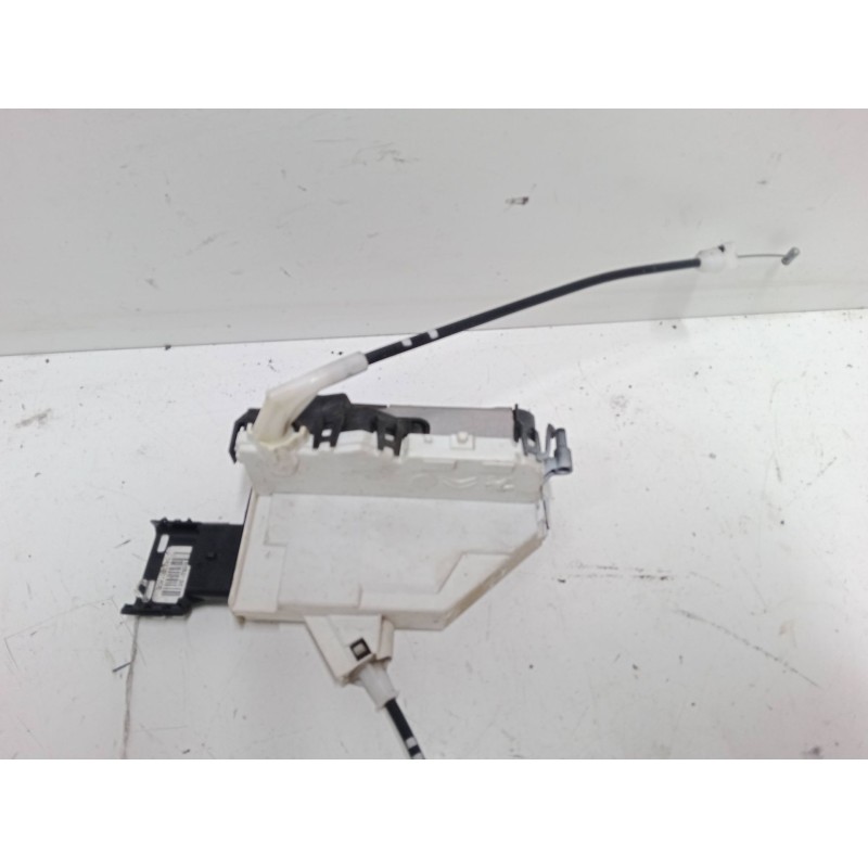 Recambio de cerradura puerta delantera derecha para peugeot partner tepee 1.6 hdi 90 referencia OEM IAM PSA828405  