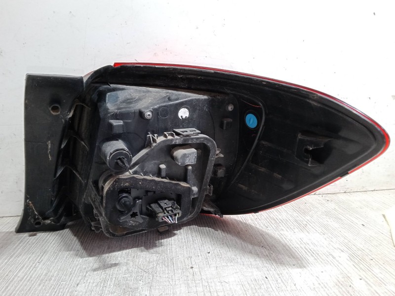 Recambio de piloto trasero izquierdo para dacia sandero ii tce 90 (b8m1, b8ma) referencia OEM IAM 265554938R  