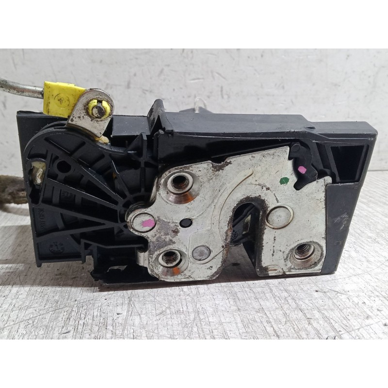 Recambio de cerradura puerta trasera izquierda para dacia sandero ii tce 90 (b8m1, b8ma) referencia OEM IAM 825033052R  