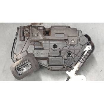 CERRADURA PUERTA TRASERA DERECHA 5TA839016L 