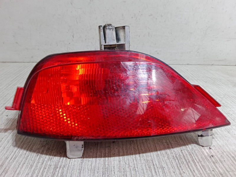 Recambio de faro antiniebla trasero derecho para dacia sandero ii tce 90 (b8m1, b8ma) referencia OEM IAM   