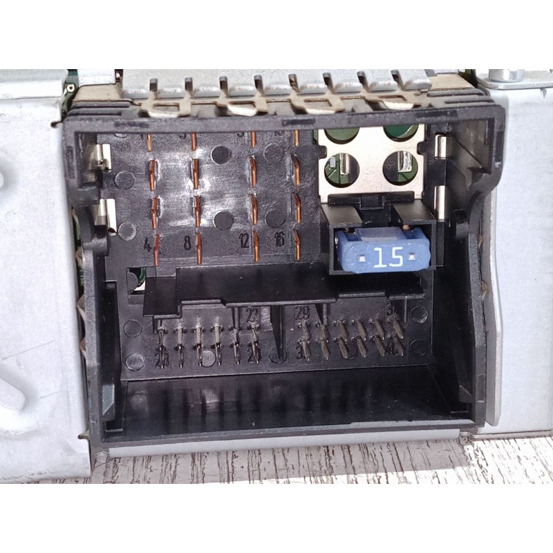 Recambio de radio cd para citroën c4 grand picasso i (ua_) 2.0 hdi 150 referencia OEM IAM 96778674XT  