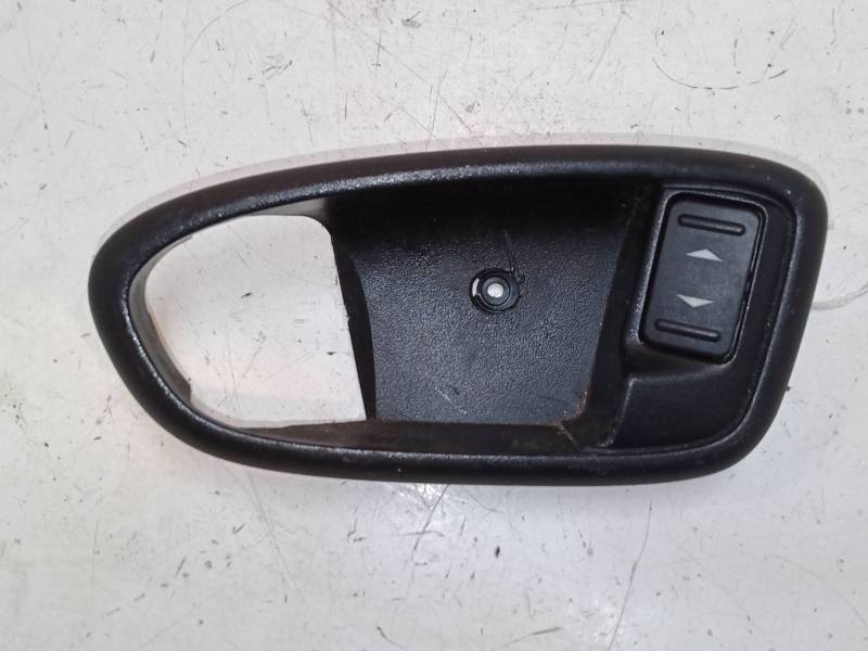 MANDO ELEVALUNAS TRASERO IZQUIERDO 6M21U226A37 