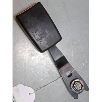 ANCLAJE CINTURON DELANTERO DERECHO 