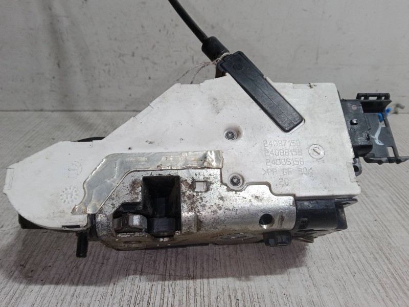 Recambio de cerradura puerta delantera izquierda para citroën c4 grand picasso i (ua_) 2.0 hdi 150 referencia OEM IAM 24087158  