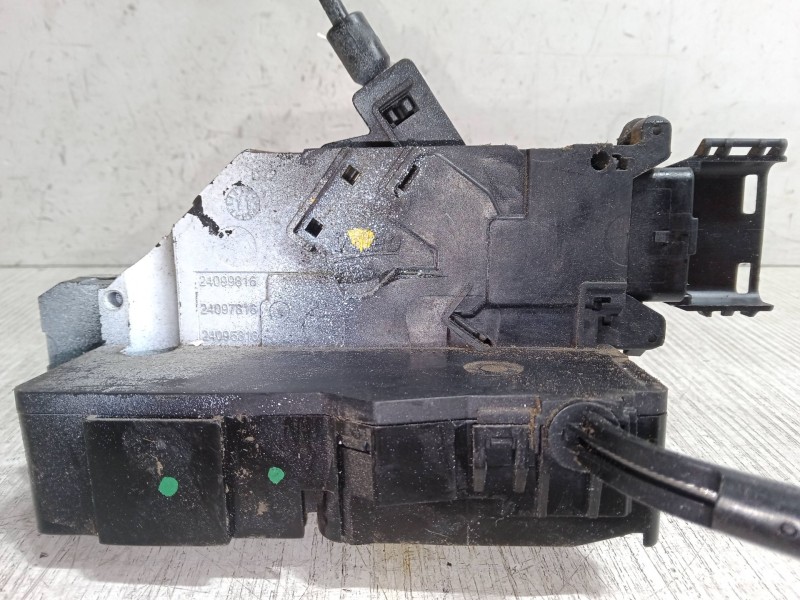 Recambio de cerradura puerta trasera derecha para citroën c4 grand picasso i (ua_) 2.0 hdi 150 referencia OEM IAM 24099158  