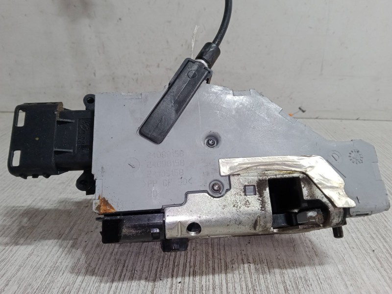 Recambio de cerradura puerta trasera derecha para citroën c4 grand picasso i (ua_) 2.0 hdi 150 referencia OEM IAM 24099158  