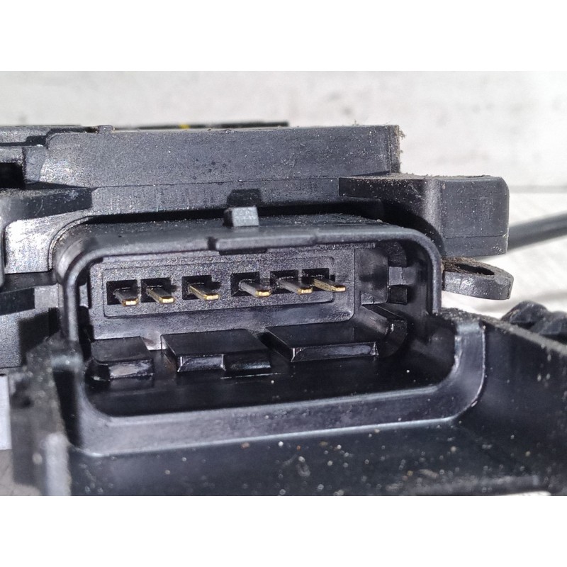 Recambio de cerradura puerta trasera derecha para citroën c4 grand picasso i (ua_) 2.0 hdi 150 referencia OEM IAM 24099158  