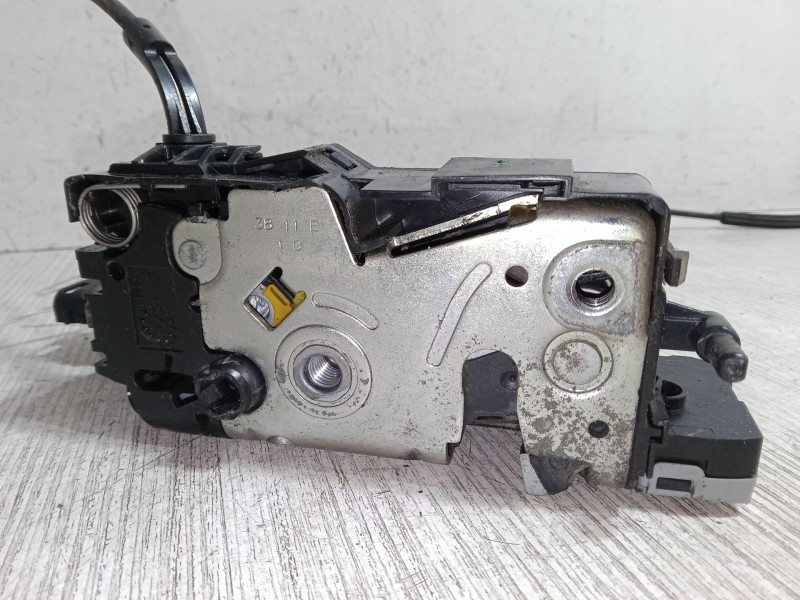 Recambio de cerradura puerta trasera izquierda para citroën c4 grand picasso i (ua_) 2.0 hdi 150 referencia OEM IAM 24090158  