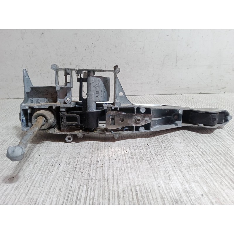 Recambio de maneta exterior puerta delantera izquierda para citroën c4 grand picasso i (ua_) 2.0 hdi 150 referencia OEM IAM   