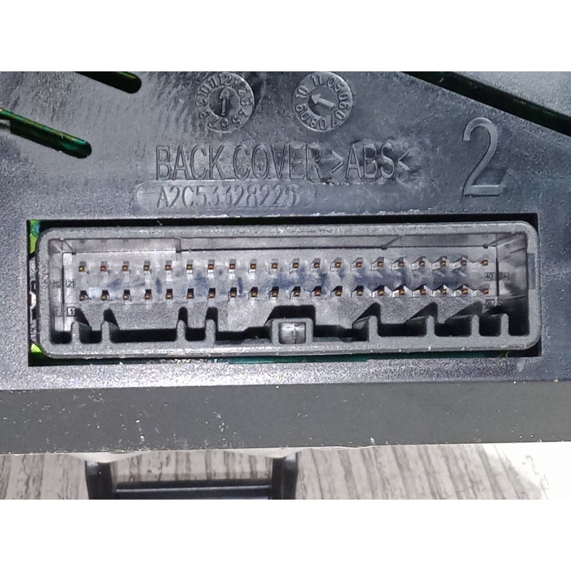 Recambio de cuadro instrumentos para renault twingo ii (cn0_) 1.2 16v (cn04, cn0a, cn0b) referencia OEM IAM 8200725329K  