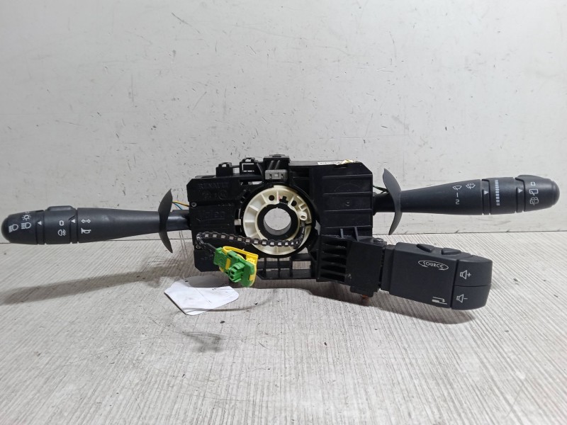 Recambio de mando luces para renault twingo ii (cn0_) 1.2 16v (cn04, cn0a, cn0b) referencia OEM IAM   