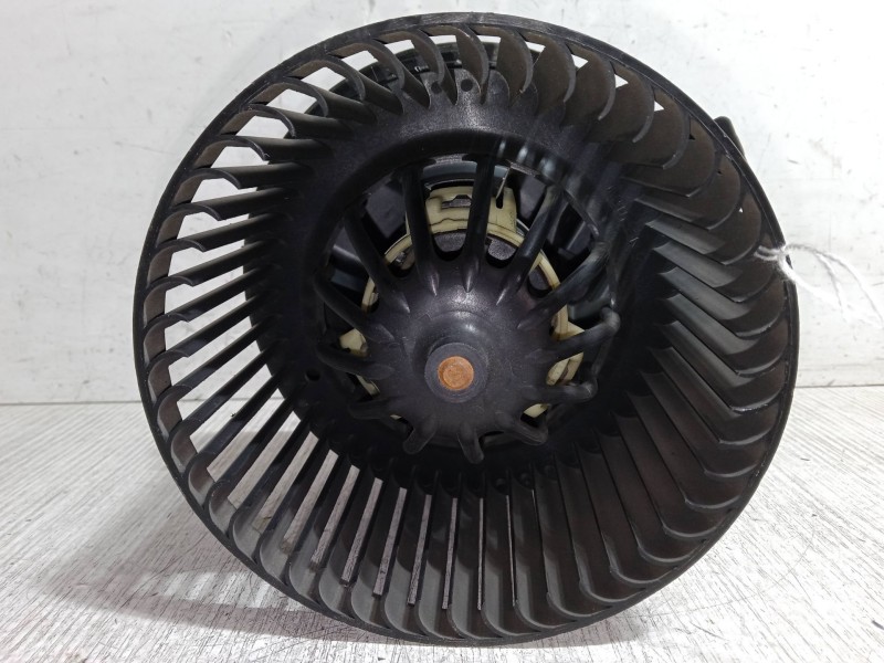 Recambio de motor calefaccion para renault twingo ii (cn0_) 1.2 16v (cn04, cn0a, cn0b) referencia OEM IAM   