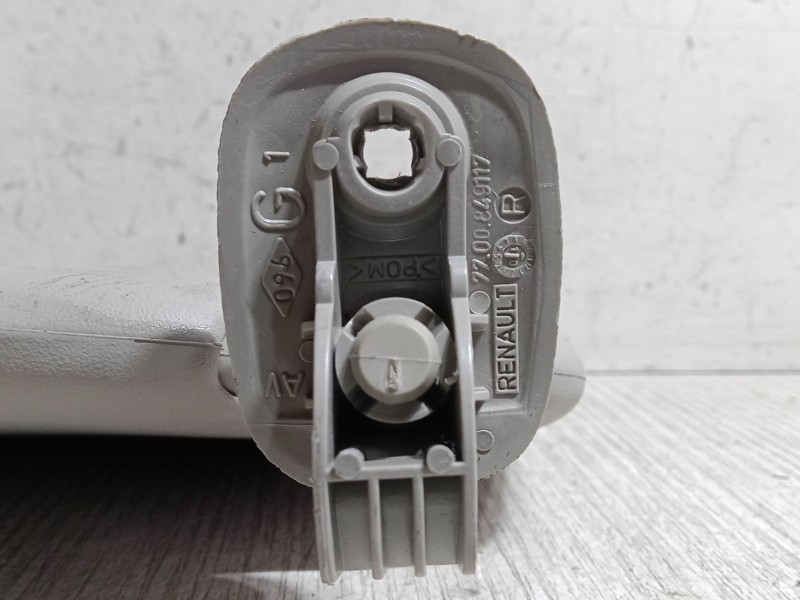 Recambio de parasol izquierdo para renault twingo ii (cn0_) 1.2 16v (cn04, cn0a, cn0b) referencia OEM IAM   