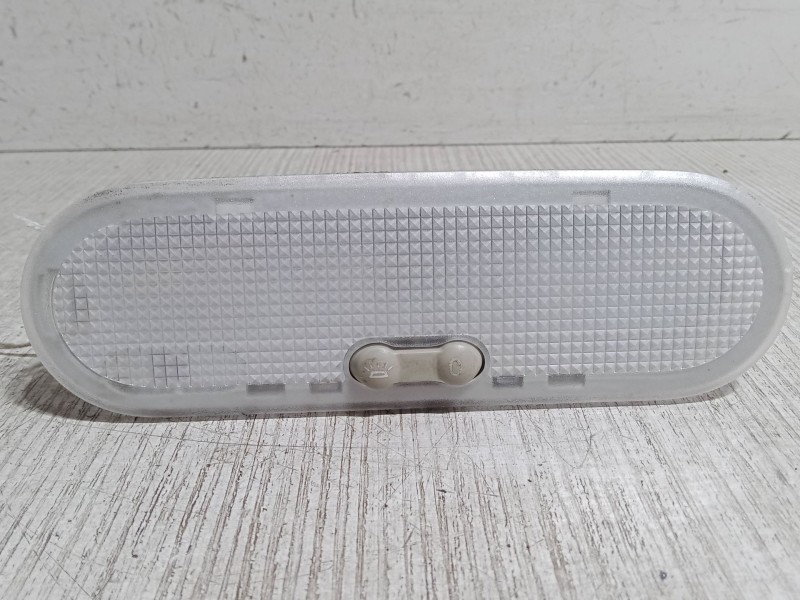 Recambio de luz interior delantera para renault twingo ii (cn0_) 1.2 16v (cn04, cn0a, cn0b) referencia OEM IAM   