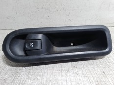 Recambio de mando elevalunas delantero derecho para renault twingo ii (cn0_) 1.2 16v (cn04, cn0a, cn0b) referencia OEM IAM   