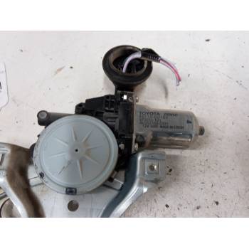 ELEVALUNAS ELECTRICO DELANTERO DERECHO 973582101 