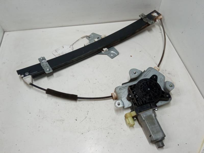 ELEVALUNAS ELECTRICO DELANTERO DERECHO 