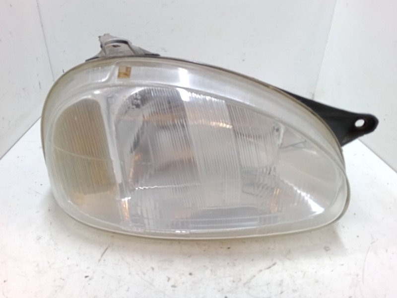 Recambio de faro derecho para opel corsa b (s93) 1.6 i 16v (f08, f68, m68) referencia OEM IAM    Recambio de faro derecho para opel corsa b (s93) 1.6 i 16v (f08, f68, m68) referencia OEM IAM