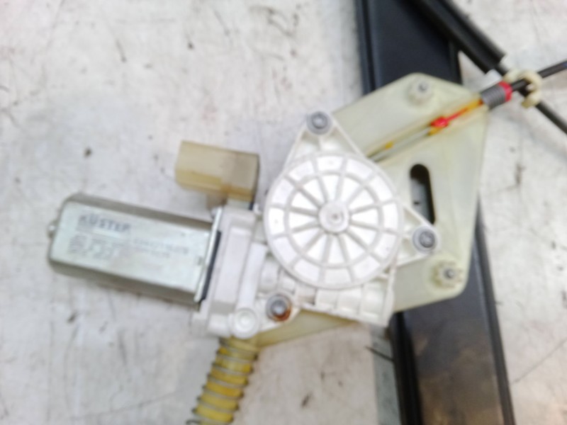 Recambio de elevalunas electrico delantero derecho para bmw 1 (e81) 116 d referencia OEM IAM   
