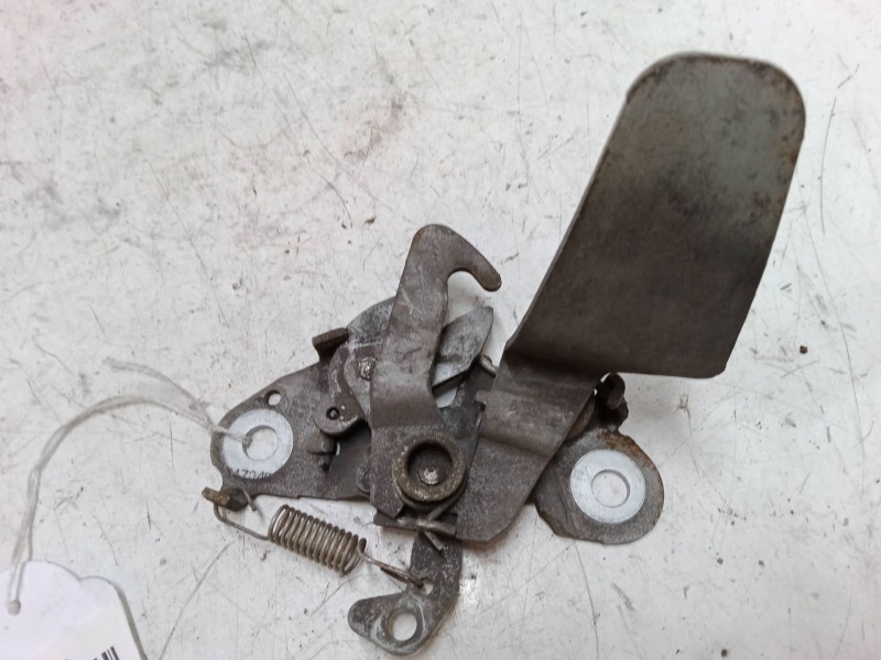 Recambio de cerradura capo para peugeot 307 (3a/c) 1.4 16v referencia OEM IAM    Recambio de cerradura capo para peugeot 307 (3a/c) 1.4 16v referencia OEM IAM