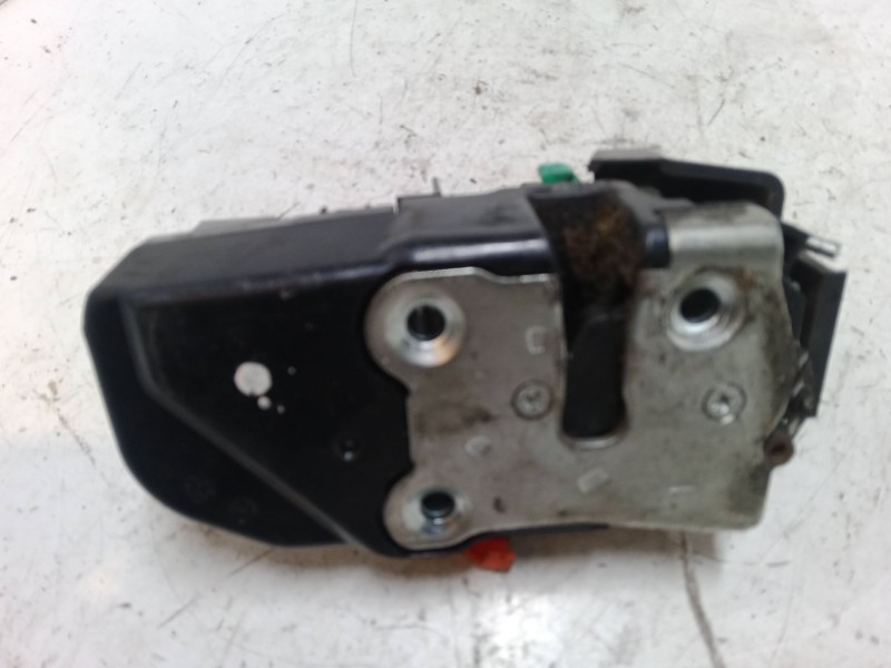 Recambio de cerradura puerta delantera izquierda para jeep grand cherokee ii (wj, wg) 3.1 td 4x4 referencia OEM IAM    Recambio de cerradura puerta delantera izquierda para jeep grand cherokee ii (wj, wg) 3.1 td 4x4 referencia OEM IAM