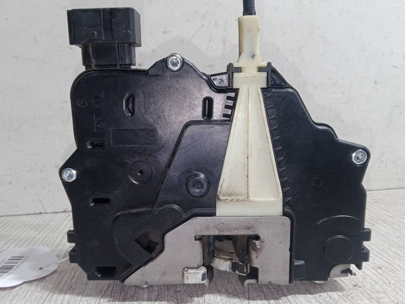 Recambio de cerradura puerta delantera izquierda para opel corsa e (x15) 1.3 cdti (08, 68) referencia OEM IAM 13431841  