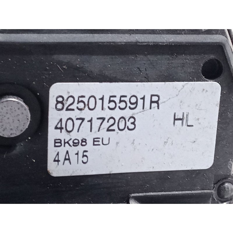 Recambio de cerradura puerta trasera izquierda para renault clio iv (bh_) 1.5 dci 90 referencia OEM IAM 825015591R   Recambio de cerradura puerta trasera izquierda para renault clio iv (bh_) 1.5 dci 90 referencia OEM IAM 825015591R