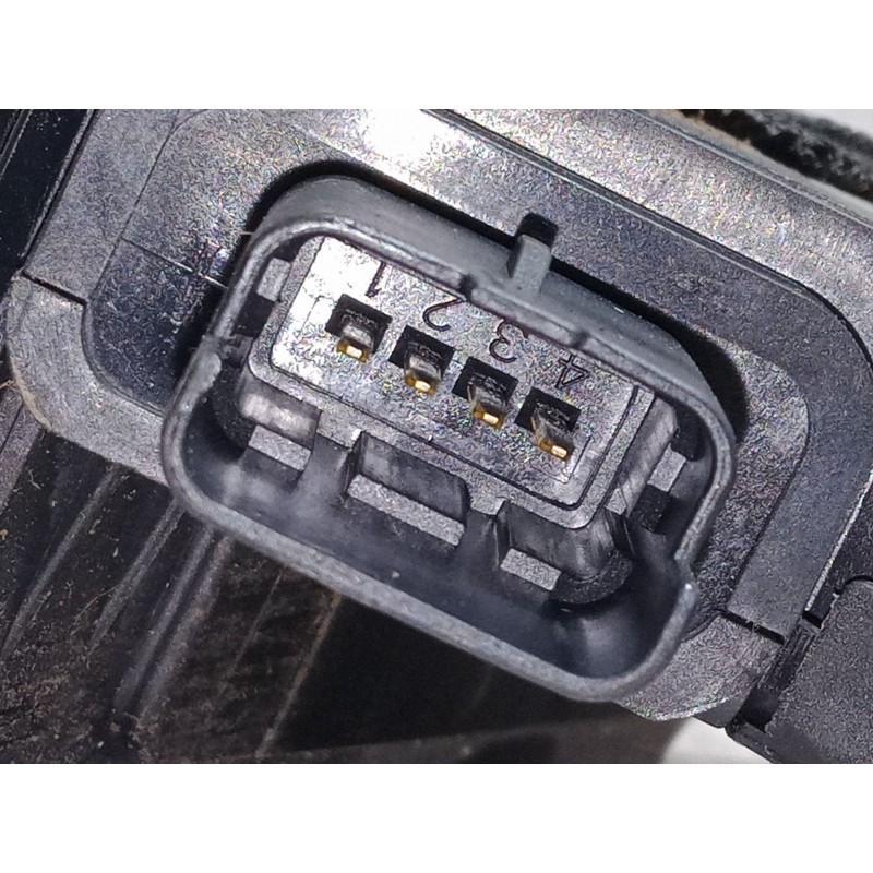 Recambio de cerradura puerta trasera izquierda para renault clio iv (bh_) 1.5 dci 90 referencia OEM IAM 825015591R   Recambio de cerradura puerta trasera izquierda para renault clio iv (bh_) 1.5 dci 90 referencia OEM IAM 825015591R