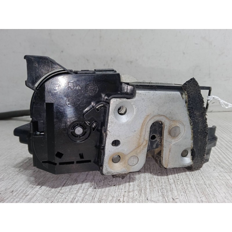 Recambio de cerradura puerta trasera izquierda para renault clio iv (bh_) 1.5 dci 90 referencia OEM IAM 825015591R   Recambio de cerradura puerta trasera izquierda para renault clio iv (bh_) 1.5 dci 90 referencia OEM IAM 825015591R