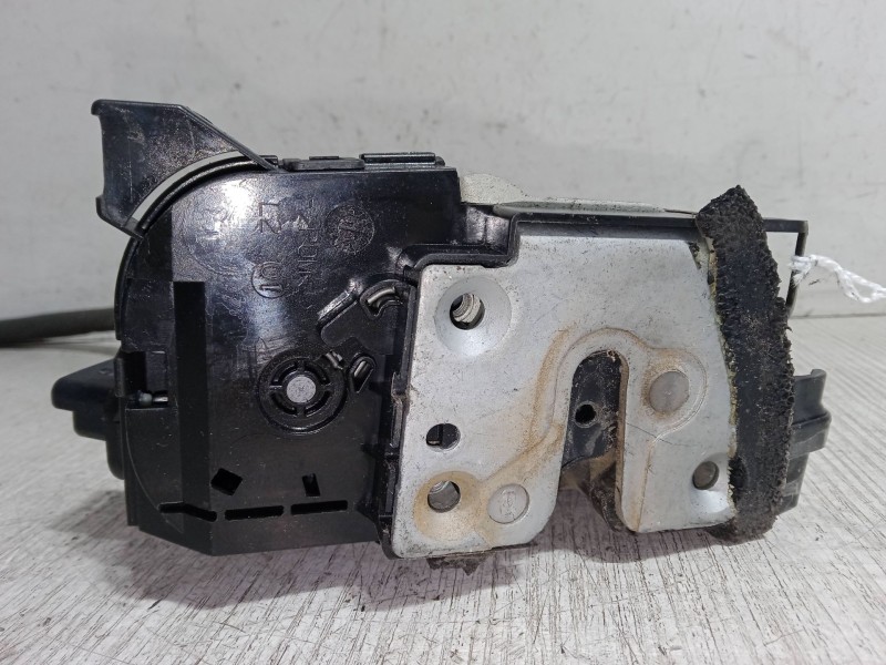 Recambio de cerradura puerta trasera izquierda para renault clio iv (bh_) 1.5 dci 90 referencia OEM IAM 825015591R   Recambio de cerradura puerta trasera izquierda para renault clio iv (bh_) 1.5 dci 90 referencia OEM IAM 825015591R