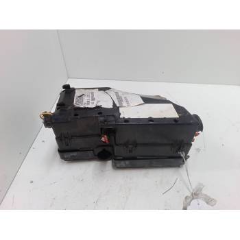 CAJA RELES / FUSIBLES 