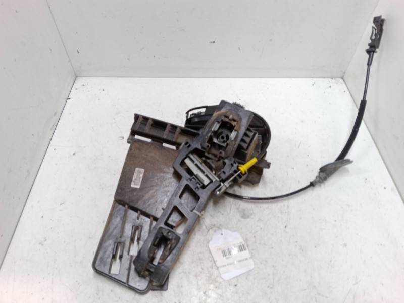 Recambio de cerradura puerta trasera derecha para ford fiesta vi (cb1, ccn) 1.6 tdci referencia OEM IAM    Recambio de cerradura puerta trasera derecha para ford fiesta vi (cb1, ccn) 1.6 tdci referencia OEM IAM