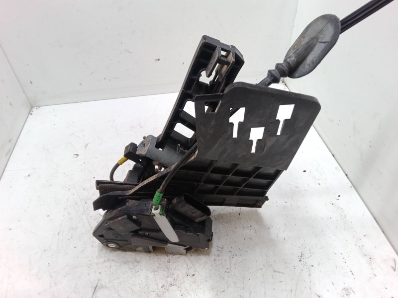 Recambio de cerradura puerta trasera izquierda para ford fiesta vi (cb1, ccn) 1.6 tdci referencia OEM IAM    Recambio de cerradura puerta trasera izquierda para ford fiesta vi (cb1, ccn) 1.6 tdci referencia OEM IAM