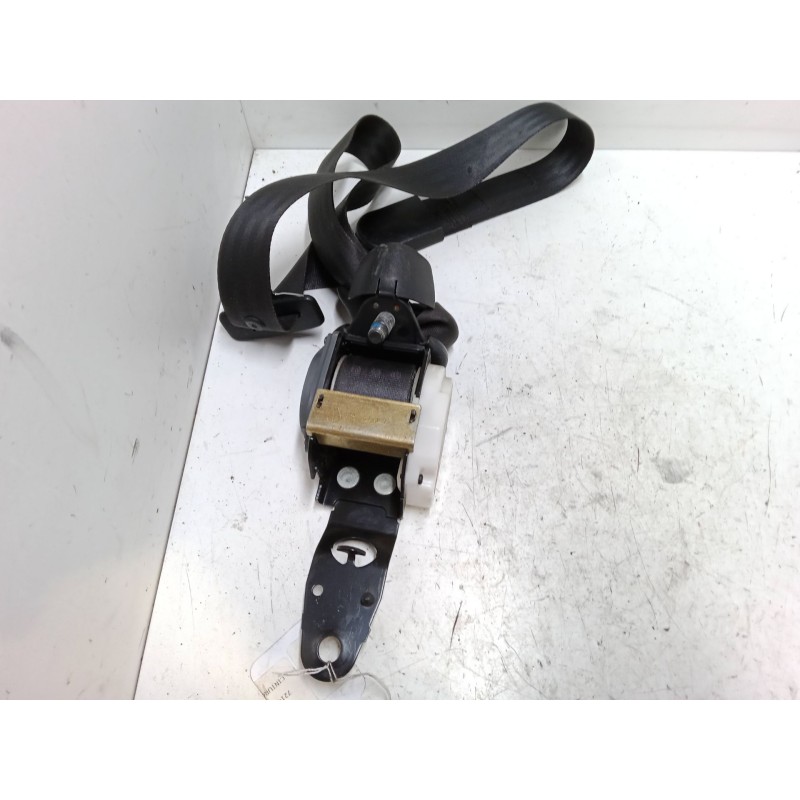 Recambio de cinturon seguridad delantero derecho para jeep grand cherokee ii (wj, wg) 3.1 td 4x4 referencia OEM IAM    Recambio de cinturon seguridad delantero derecho para jeep grand cherokee ii (wj, wg) 3.1 td 4x4 referencia OEM IAM