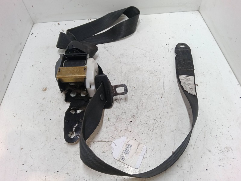 Recambio de cinturon seguridad delantero izquierdo para jeep grand cherokee ii (wj, wg) 3.1 td 4x4 referencia OEM IAM    Recambio de cinturon seguridad delantero izquierdo para jeep grand cherokee ii (wj, wg) 3.1 td 4x4 referencia OEM IAM