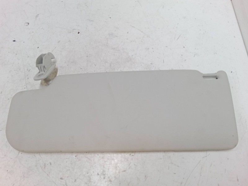 Recambio de parasol derecho para seat leon (1m1) 1.6 16 v referencia OEM IAM    Recambio de parasol derecho para seat leon (1m1) 1.6 16 v referencia OEM IAM