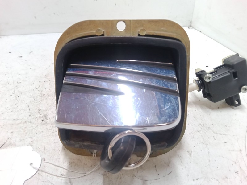 Recambio de maneta exterior porton para seat leon (1m1) 1.6 16 v referencia OEM IAM    Recambio de maneta exterior porton para seat leon (1m1) 1.6 16 v referencia OEM IAM