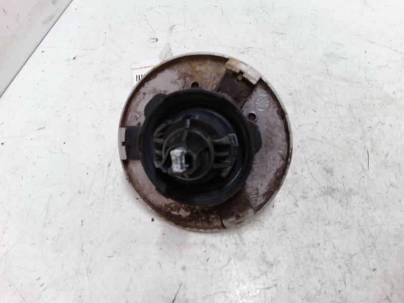 Recambio de tapa exterior combustible para peugeot 206 hatchback (2a/c) 1.4 i referencia OEM IAM    Recambio de tapa exterior combustible para peugeot 206 hatchback (2a/c) 1.4 i referencia OEM IAM