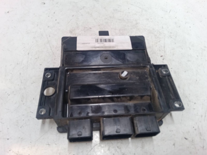Recambio de centralita motor uce para renault clio iii (br0/1, cr0/1) 1.5 dci (c/br0g, c/br1g) referencia OEM IAM 8200399038  