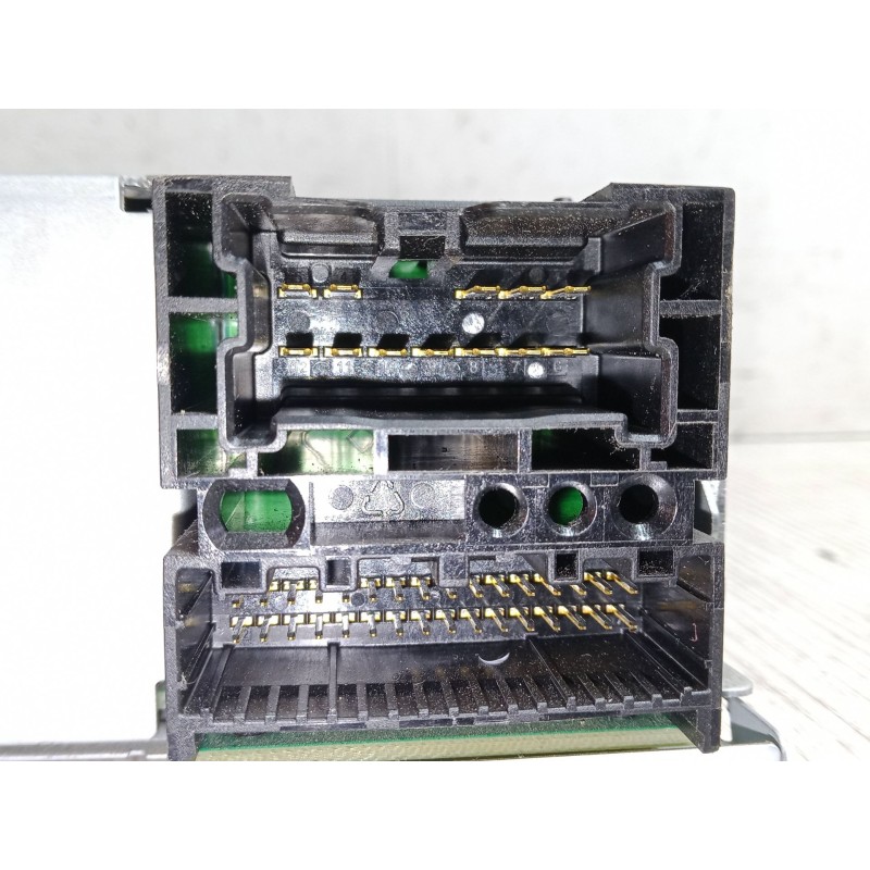 Recambio de pantalla para renault clio iv (bh_) 0.9 tce 90 referencia OEM IAM 281151559R COMPLETO SISTEMA NAVEGACION GPS 2591539