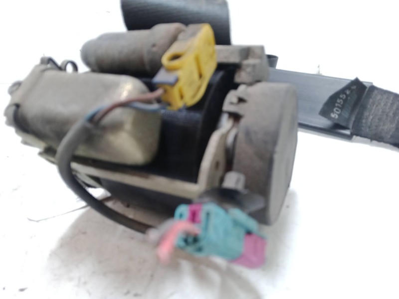 Recambio de cinturon seguridad delantero derecho para fiat doblo monospace (119_, 223_) 1.4 referencia OEM IAM    Recambio de cinturon seguridad delantero derecho para fiat doblo monospace (119_, 223_) 1.4 referencia OEM IAM