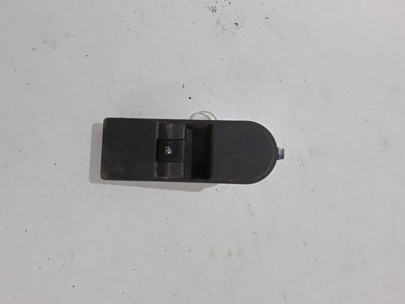 Recambio de mando elevalunas delantero derecho para volkswagen polo (6n2) 1.0 referencia OEM IAM   