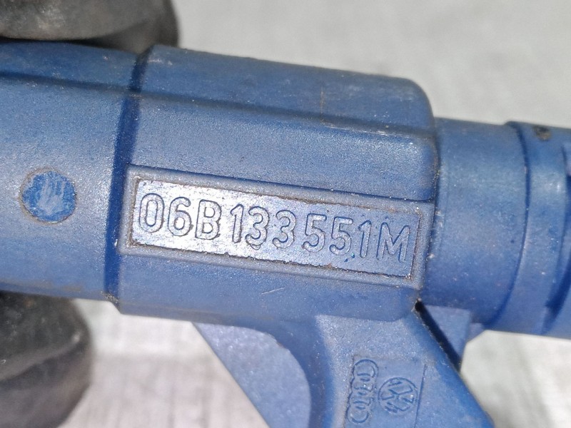 Recambio de inyector para volkswagen passat b5.5 (3b3) 1.8 t 20v referencia OEM IAM   